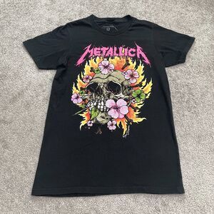 Metallica Pushead Skull Flower Flame Graphic Band Tee Women Medium Black T-Shirt